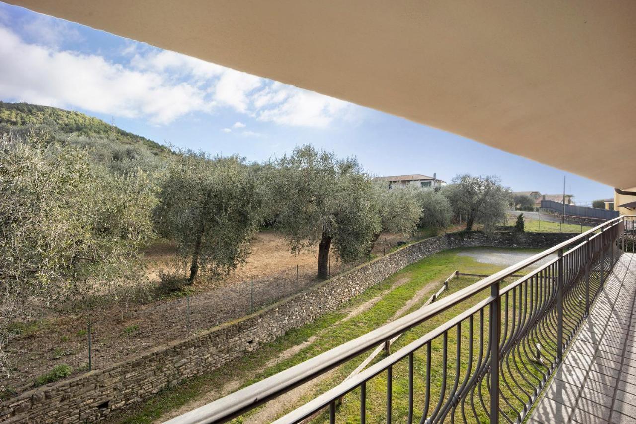 Messalina Agriturismo La Scuderia Molino Nuovo  エクステリア 写真